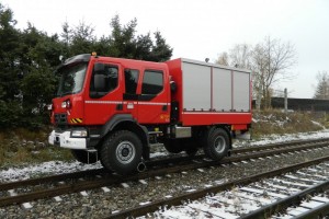 Road-Rail rescue vehicle UniRoller-S 4x4 is an emergency rescue vehicle designed to drive on road and on rails. The base vehicle is equipped with double cab with 6 seats (1+5) and box body superstructure for rescue and re-railing equipment. All boxes are equipped with aluminium roller shutters and high loading capacity pull-out shelves inside.